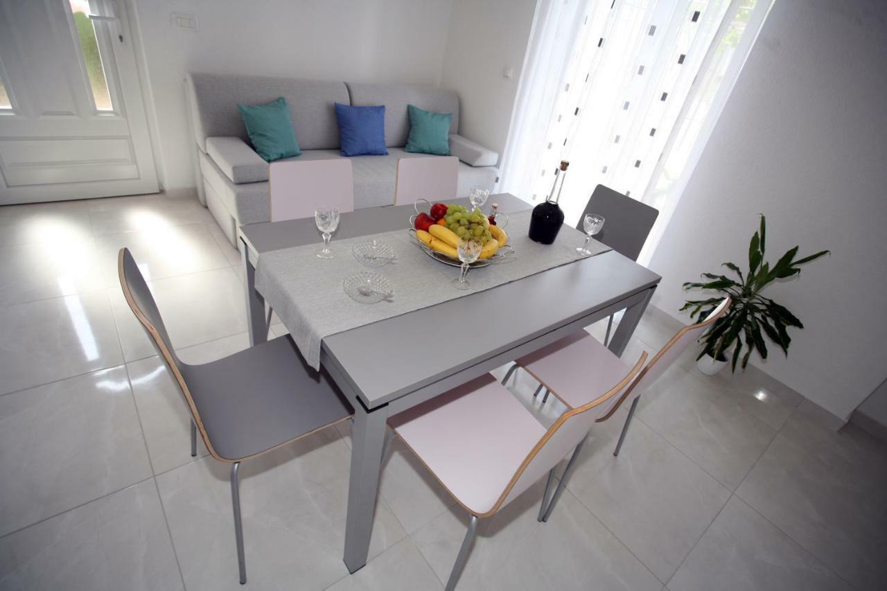 Apartman Fantasy Lejlighed Trogir Eksteriør billede